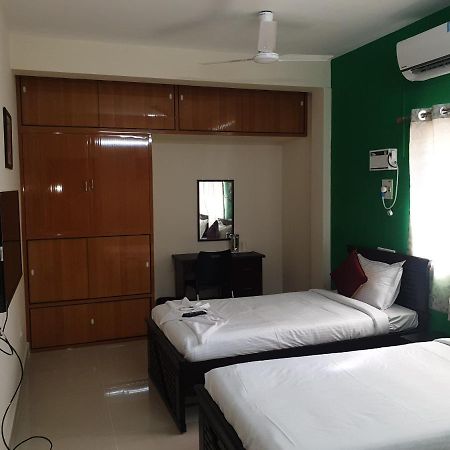 Happy Homes - Porur Chennai Esterno foto